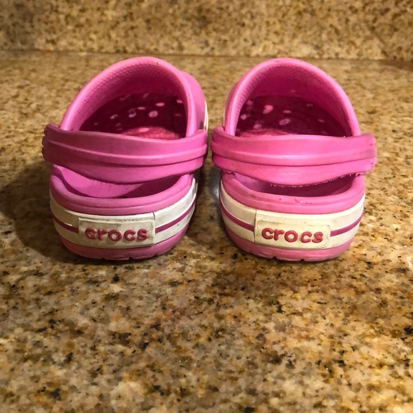 Pink crocs size 6 - Picture 3 of 3